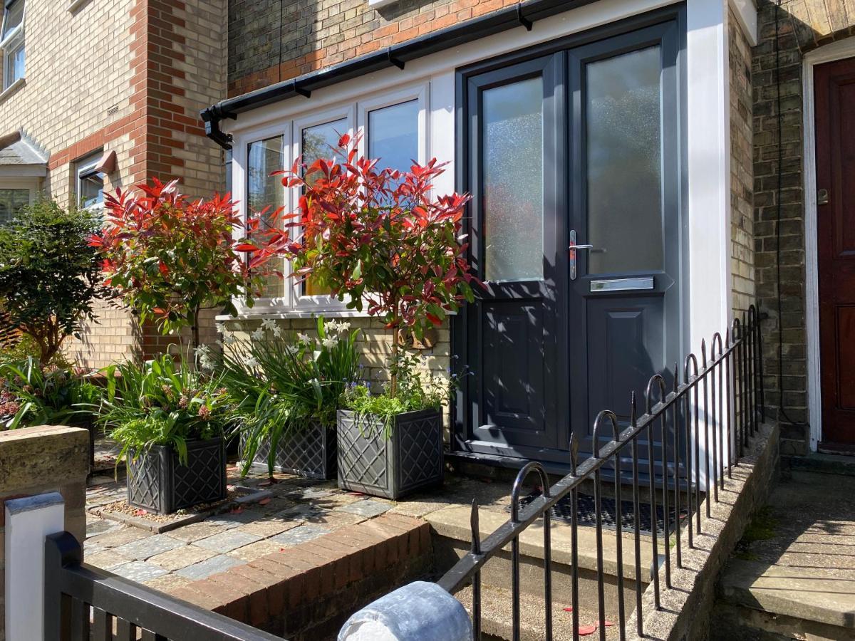 Villa Stylish Town Centre House With Garden And Parking Opposite Bury St. Edmunds Exterior foto